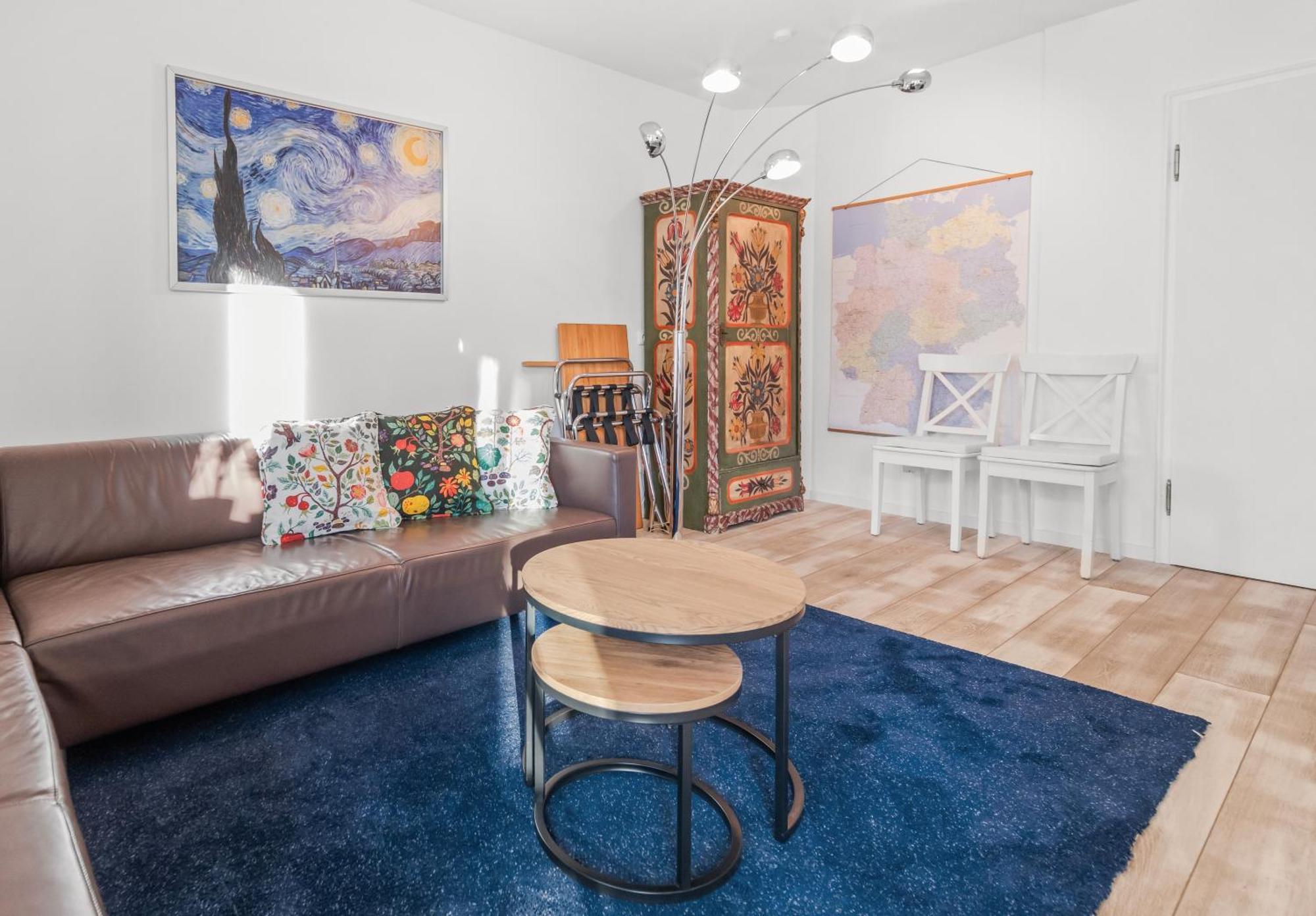 8 Min Per U-bahn Zum Marienplatz - 120 Qm Schwabing - 3 Sz - 2 Baeder - 9 Personen Apartment Munich