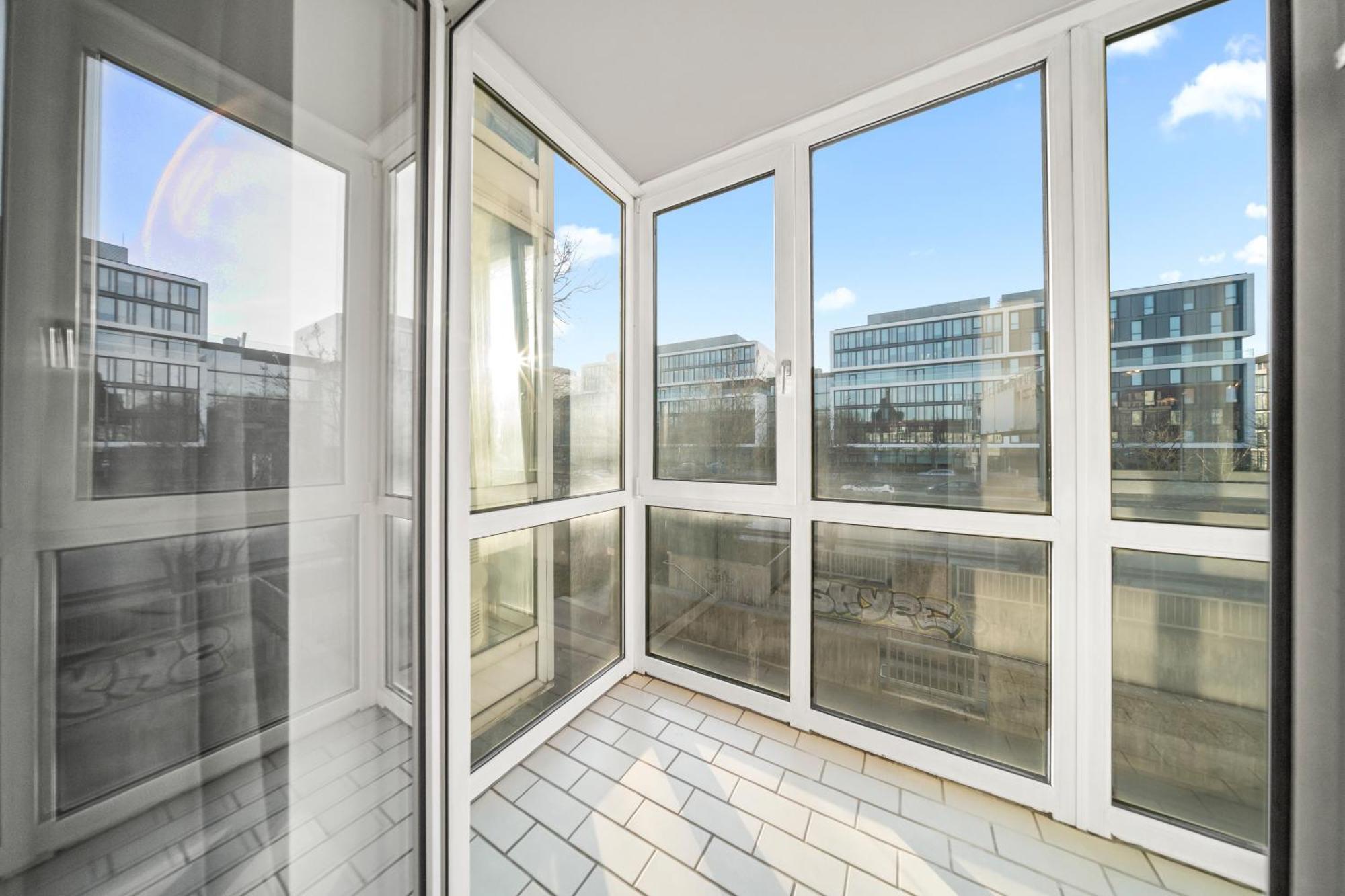 8 Min Per U-bahn Zum Marienplatz - 120 Qm Schwabing - 3 Sz - 2 Baeder - 9 Personen Apartment *